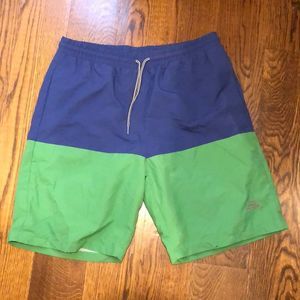 TOP DESIGN Mens Blue Green Mesh Lined Board Shorts Size Large NWOT